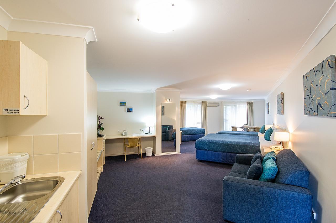 Tuckerbox Motor Inn 冈德盖 外观 照片